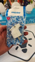 Угловая вилка Smartbuy с заземлением, белая, 16А
