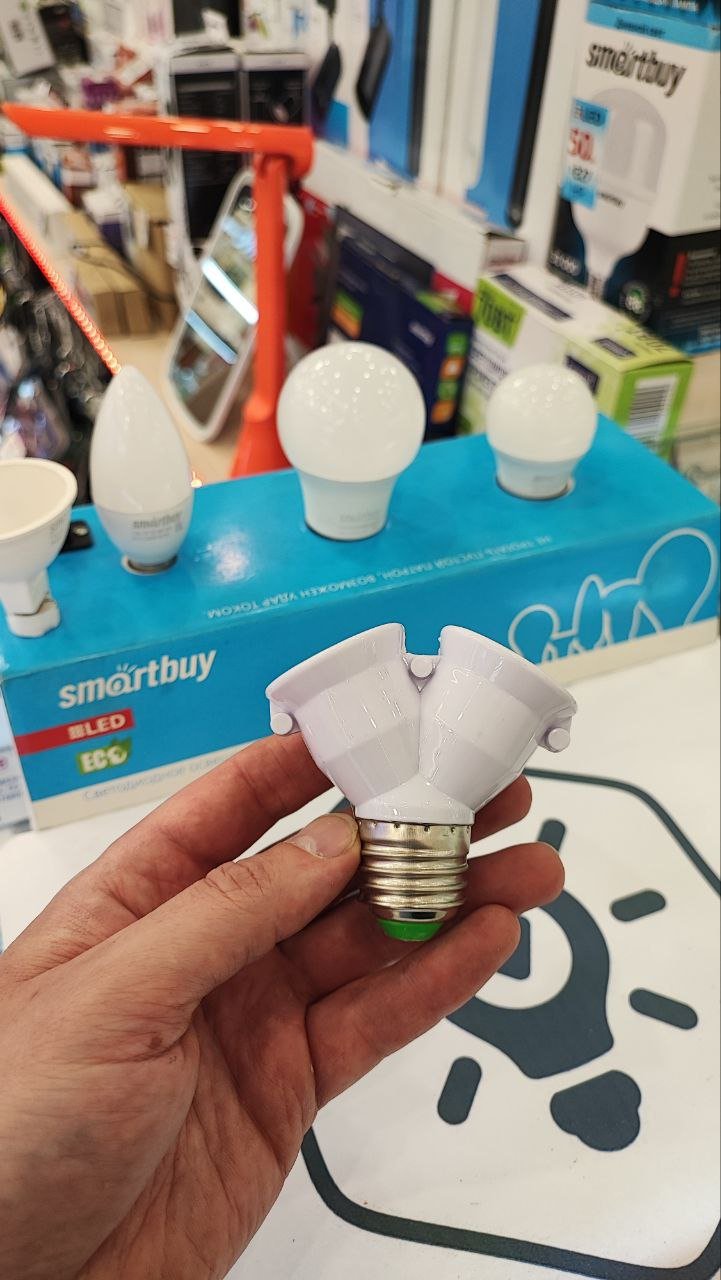 1000050992.jpg Патрон - переходник smartbuy E27 - 2xE27 — изображение 1