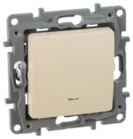 Выключатель Legrand 1кл с подсветкой 10А бежевый — изображение 2